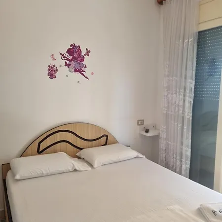 Horizon Rooms Dhermi Gæstehus