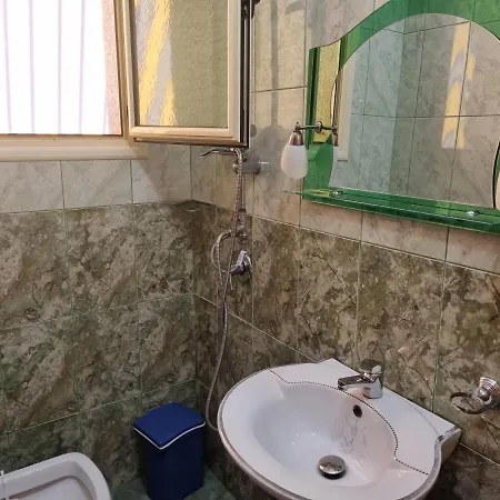 Horizon Rooms Dhermi Konukevi Dhërmi